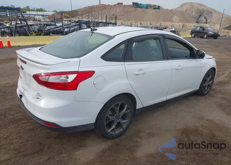 2013 Ford Focus Se z USA, uszkodzony, nr VIN 1FADP3F25DL164751
